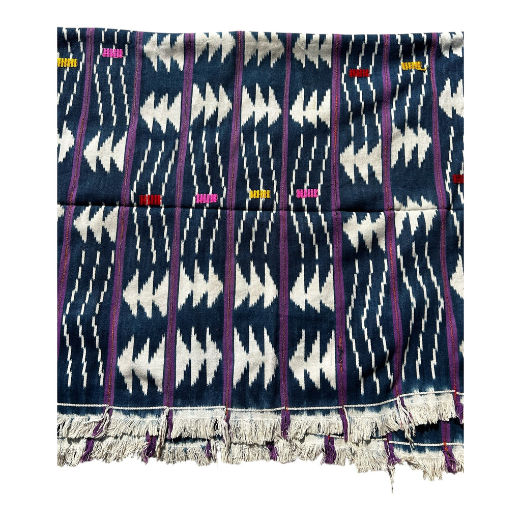 Wavecrest Ewe Strip-Woven African Textile – 61 x 41 inches